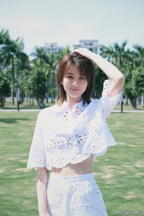 吴佳怡吃瓜爆料图片,揭秘娱乐圈幕后真相